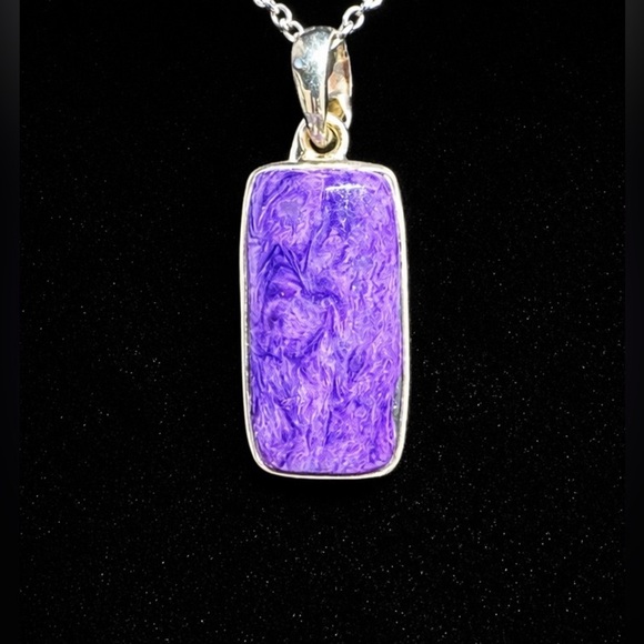 Jewelry - Elegant 925 silver Charoite Pendant
